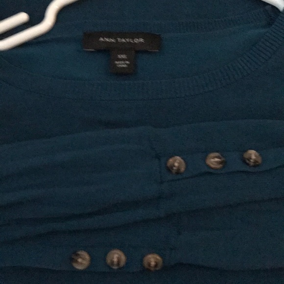 ***LIKE NEW*** Ann Taylor deep teal sweater - Picture 4 of 4